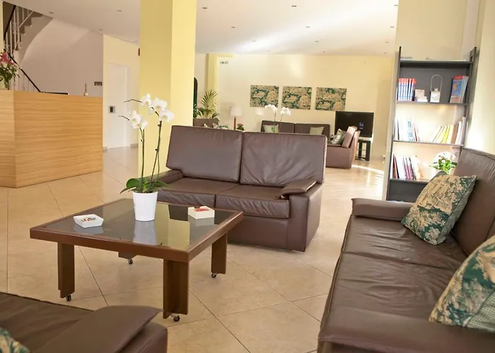 Minavra Hotel